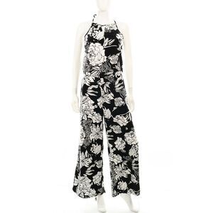 NWT  Romeo+Juliet Couture Black & White Floral Print Jumpsuit Sz S